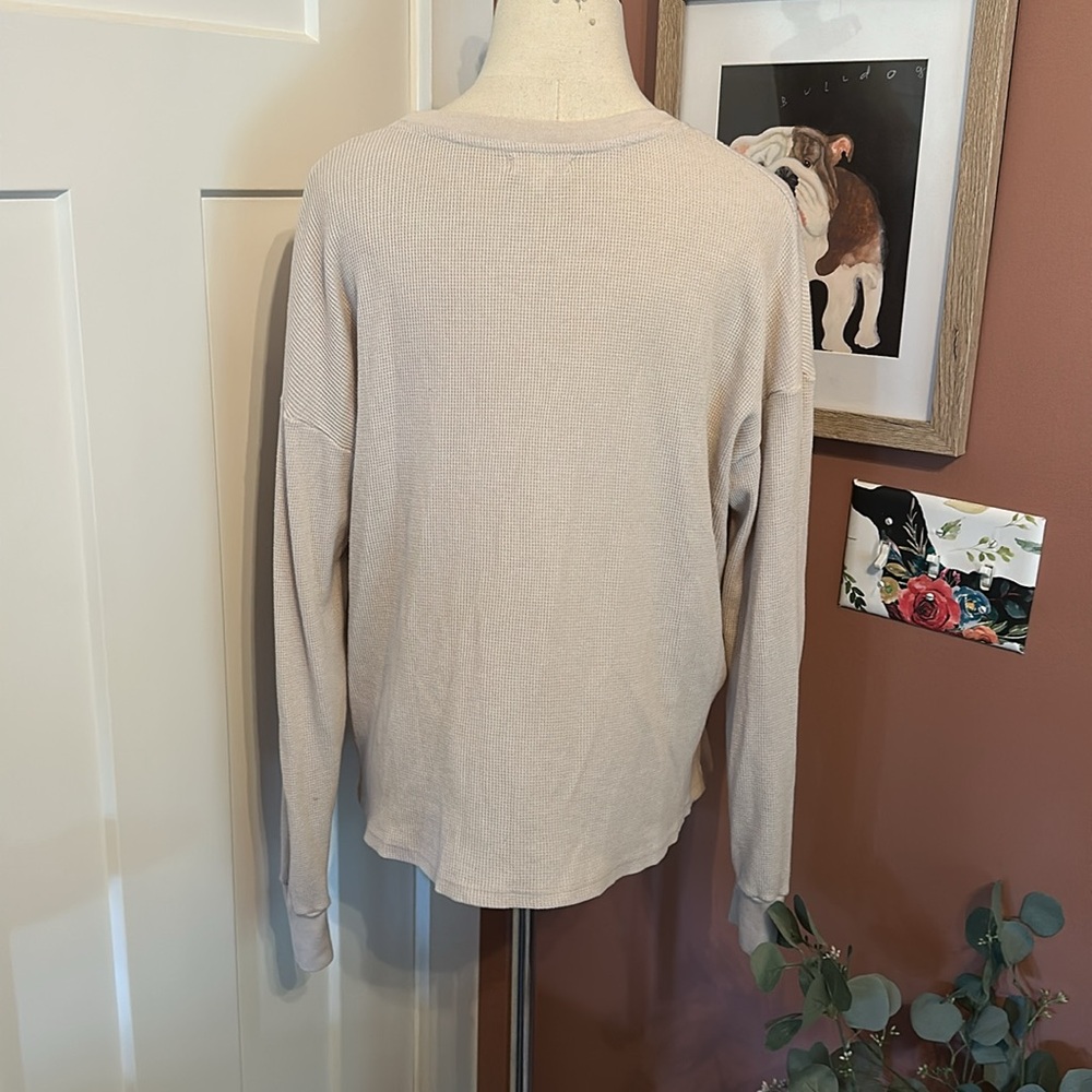Sundry for Evereve women’s LOVED cream tan waffle long sleeve 1 (S) Henley top - Picture 7 of 13